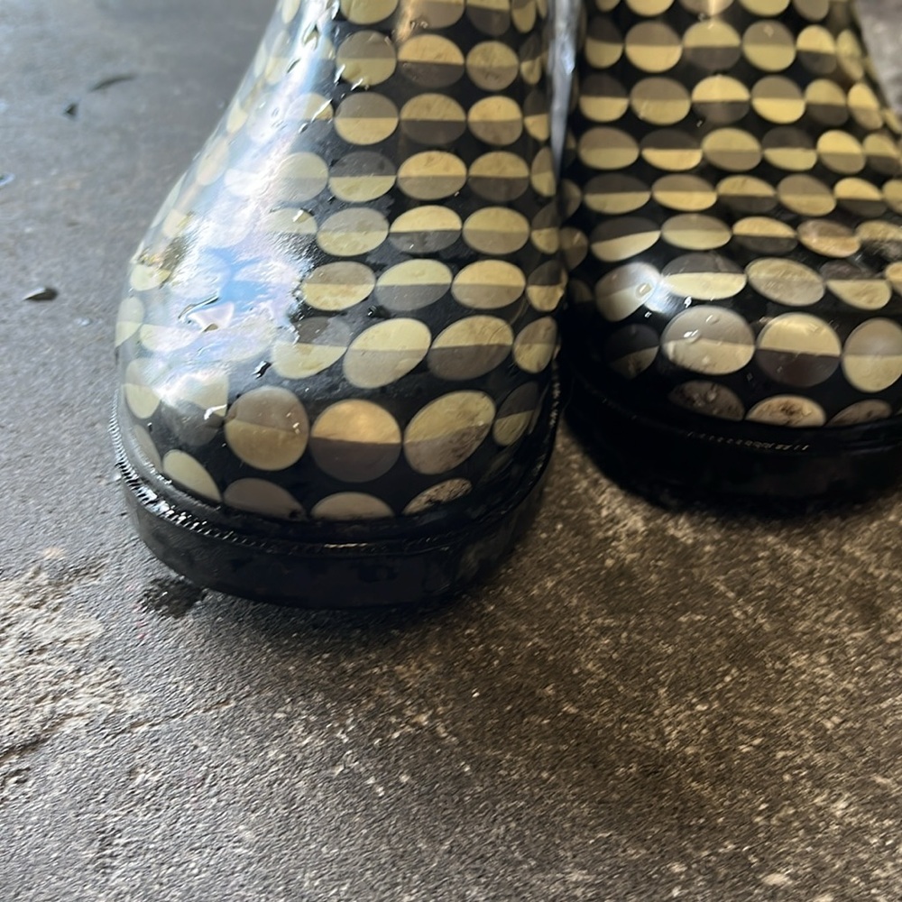 Capelli Black tall rain boots with cream & grey. Adjustable buckle top of boot - Picture 7 of 7